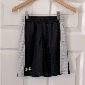 Under Armour boys shorts size 7